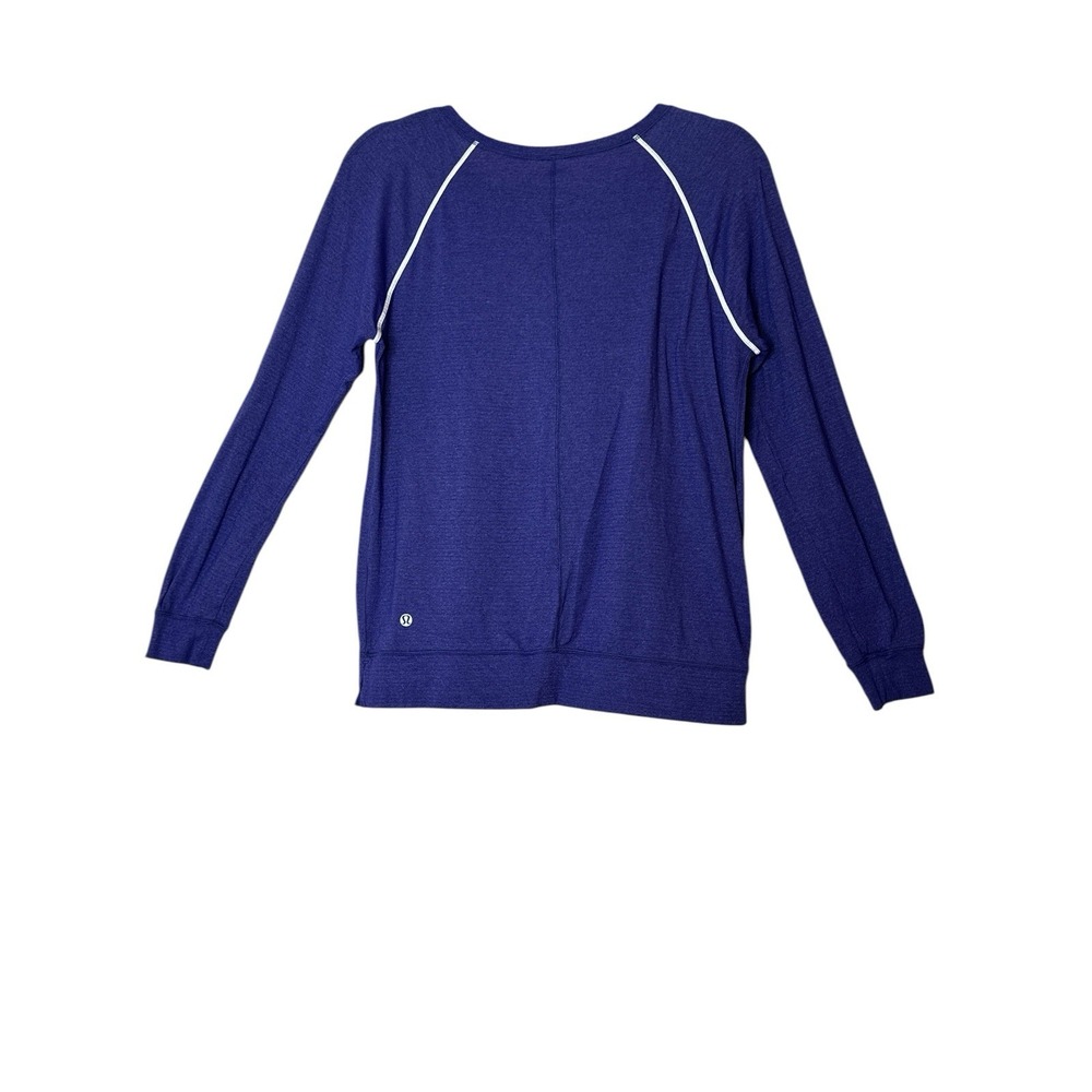 Lululemon Top Women Size 8 Purple Weightless Crew Long Sleeve Shirt Athleisure - Picture 3 of 7